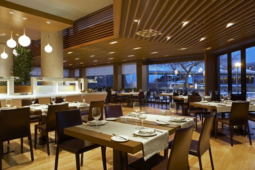 亚历山大海滩温泉酒店 亚历山德鲁波利斯 外观 照片 Restaurant interior