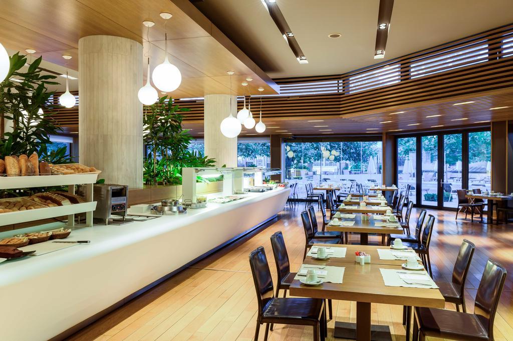 亚历山大海滩温泉酒店 亚历山德鲁波利斯 外观 照片 The restaurant