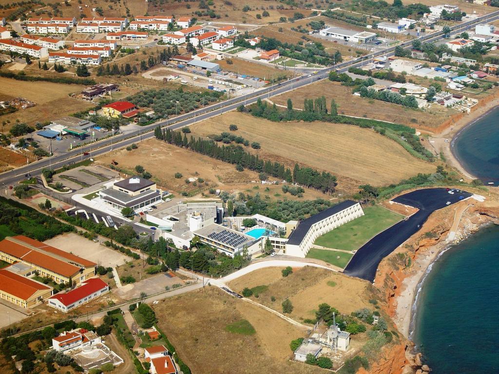 亚历山大海滩温泉酒店 亚历山德鲁波利斯 外观 照片 Aerial view of the campus